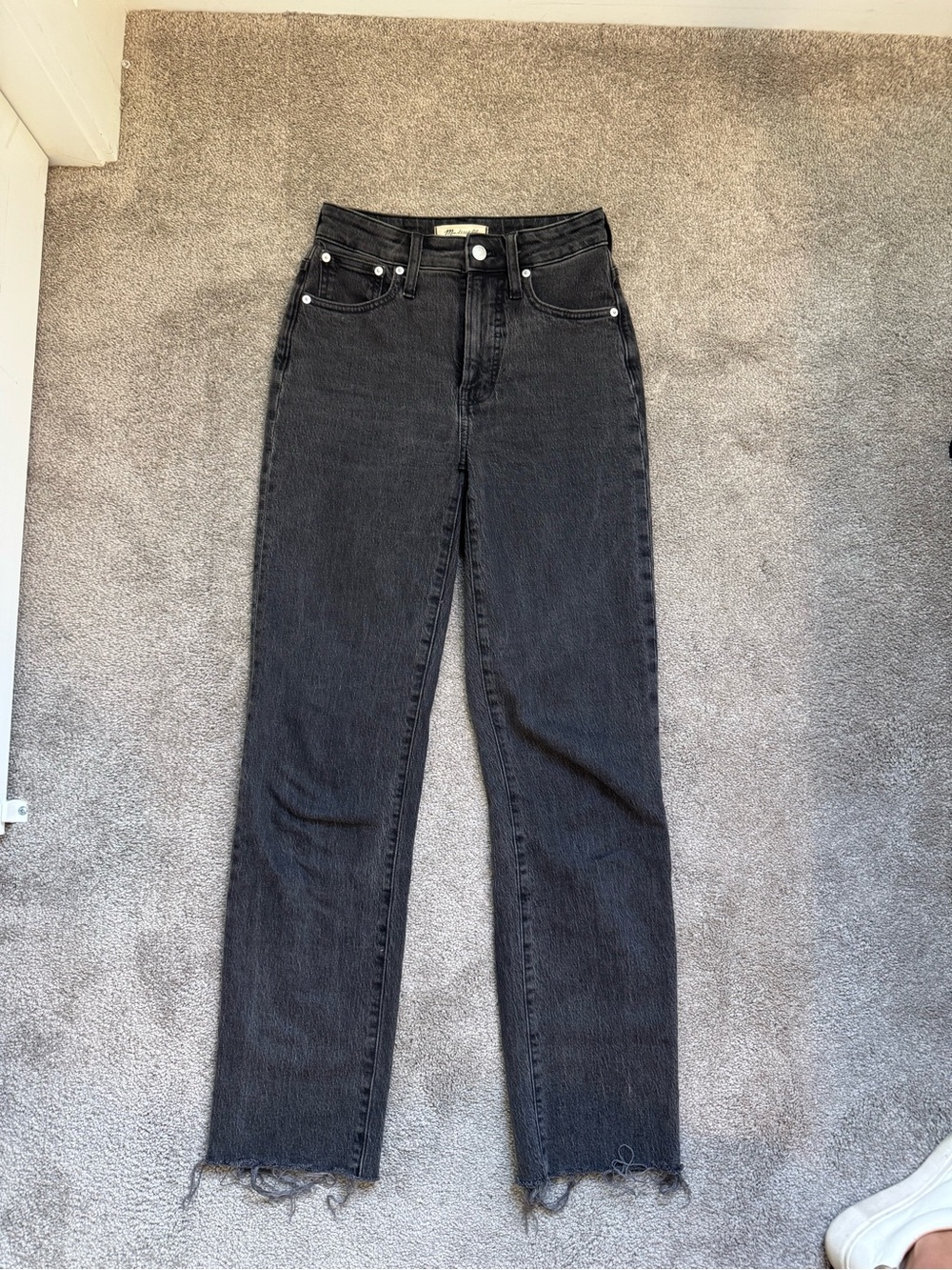 Madewell Curvy Perfect Vintage Straight Jeans - Washed Black